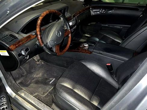 Used 2013 Mercedes-Benz S 550 4MATIC image 4