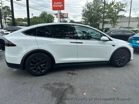 Used 2025 Tesla Model X AWD/4WD image 29