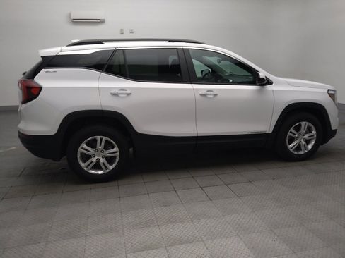 Used 2024 GMC Terrain SLE w/ Driver Convenience Package AWD/4WD image 10