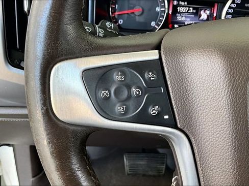 Used 2014 GMC Sierra 1500 SLT w/ SLT Crew Cab Value Package AWD/4WD image 10