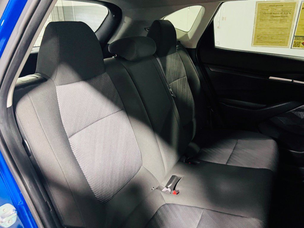 Used 2024 Kia Seltos LX AWD/4WD image 28