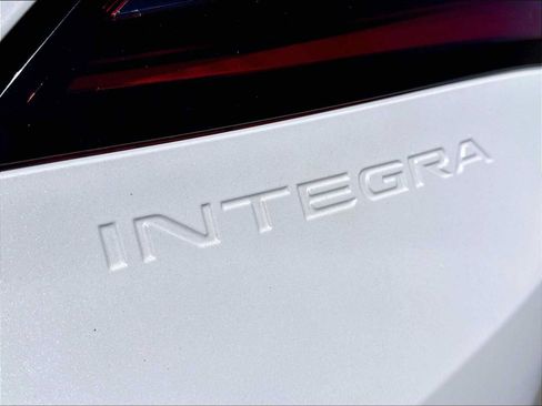Used 2024 Acura Integra A-Spec FWD image 11
