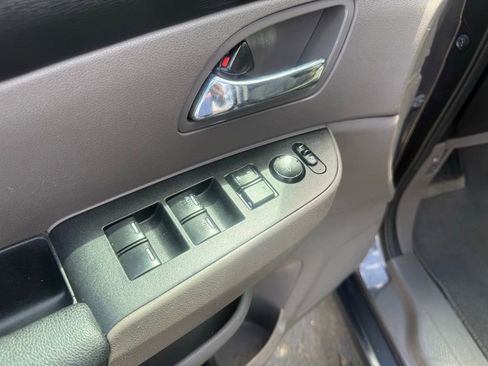 Used 2015 Honda Odyssey EX image 11