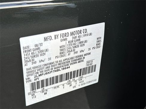 Used 2022 Lincoln Nautilus Reserve w/ Equipment Group 201A image 36