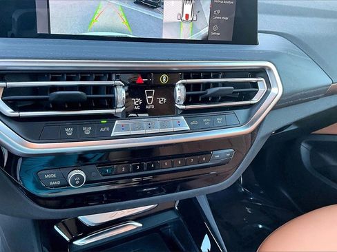 Used 2023 BMW X3 xDrive30i w/ Convenience Package image 16