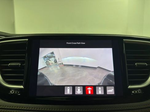 Used 2022 Chrysler Pacifica Pinnacle image 64