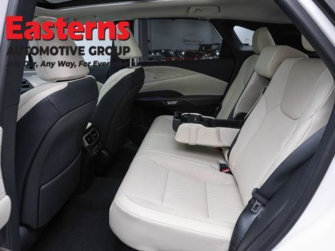 Used 2025 Lexus RX 350 AWD w/ Convenience Package image 24