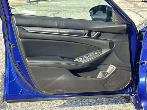 Used 2022 Honda Accord Sport image 22