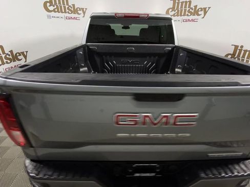 Used 2026 GMC Sierra 1500 Elevation image 7