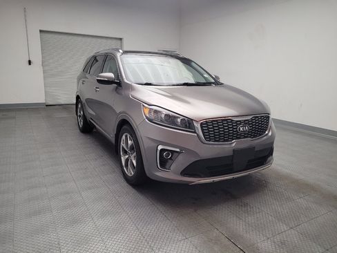 Used 2019 Kia Sorento SX image 13