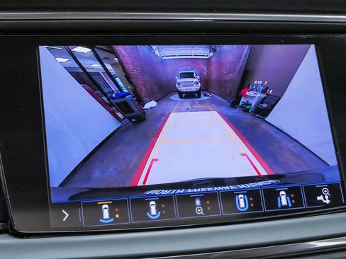 Used 2020 Buick Enclave Avenir w/ Avenir Technology Package FWD image 26
