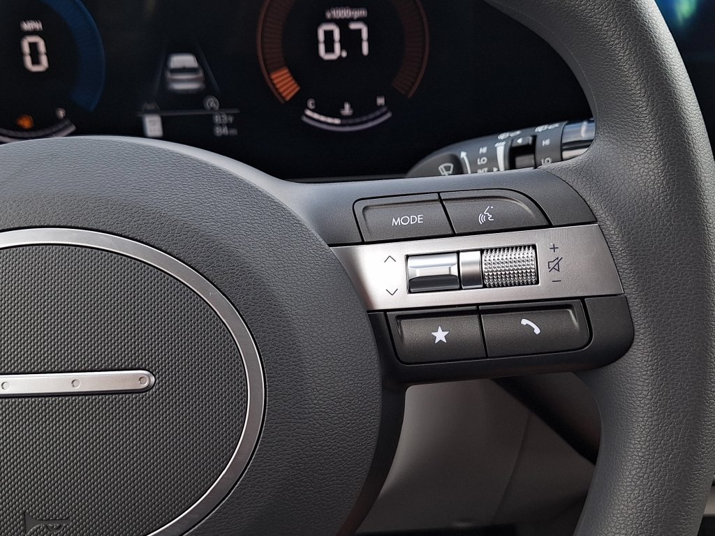 New 2026 Hyundai Kona SE AWD/4WD image 17