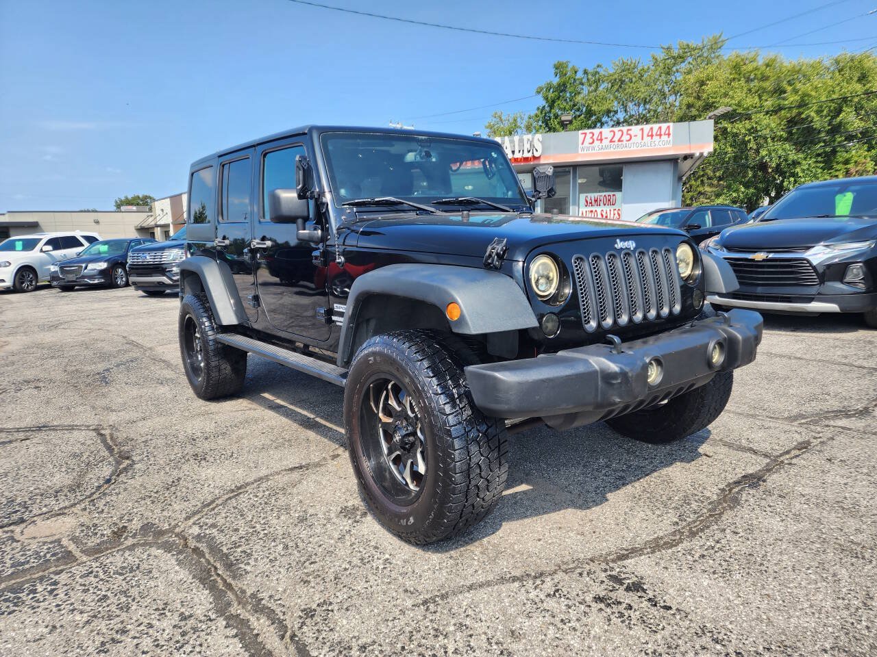 Used 2013 Jeep Wrangler Unlimited Sport AWD/4WD image 8