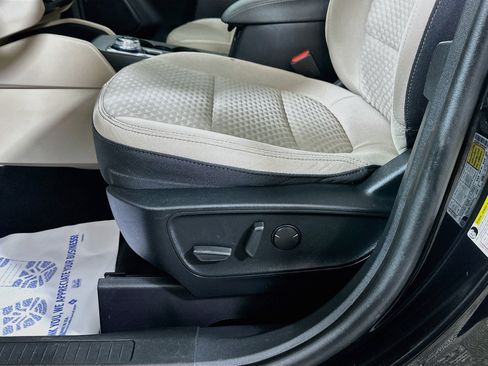 Used 2020 Ford Escape SE AWD/4WD image 18