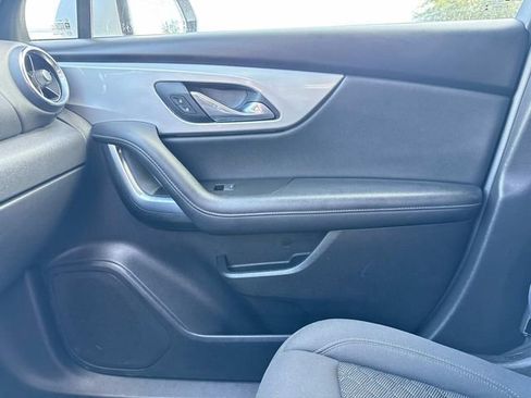 Used 2021 Chevrolet Blazer LT image 28