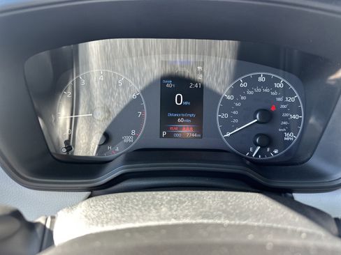 Used 2024 Toyota Corolla SE image 16