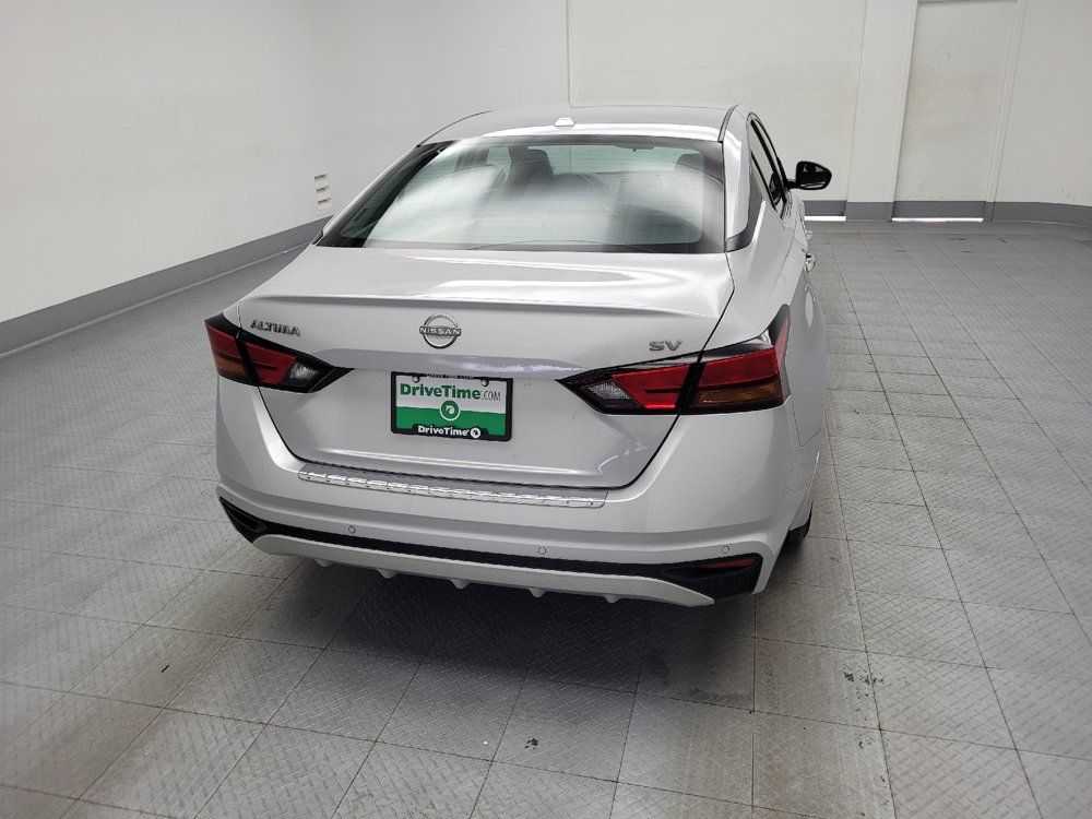 Used 2023 Nissan Altima 2.5 SV FWD image 7