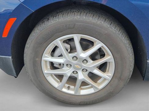 Used 2023 Chevrolet Equinox LS w/ LS Convenience Package FWD image 10
