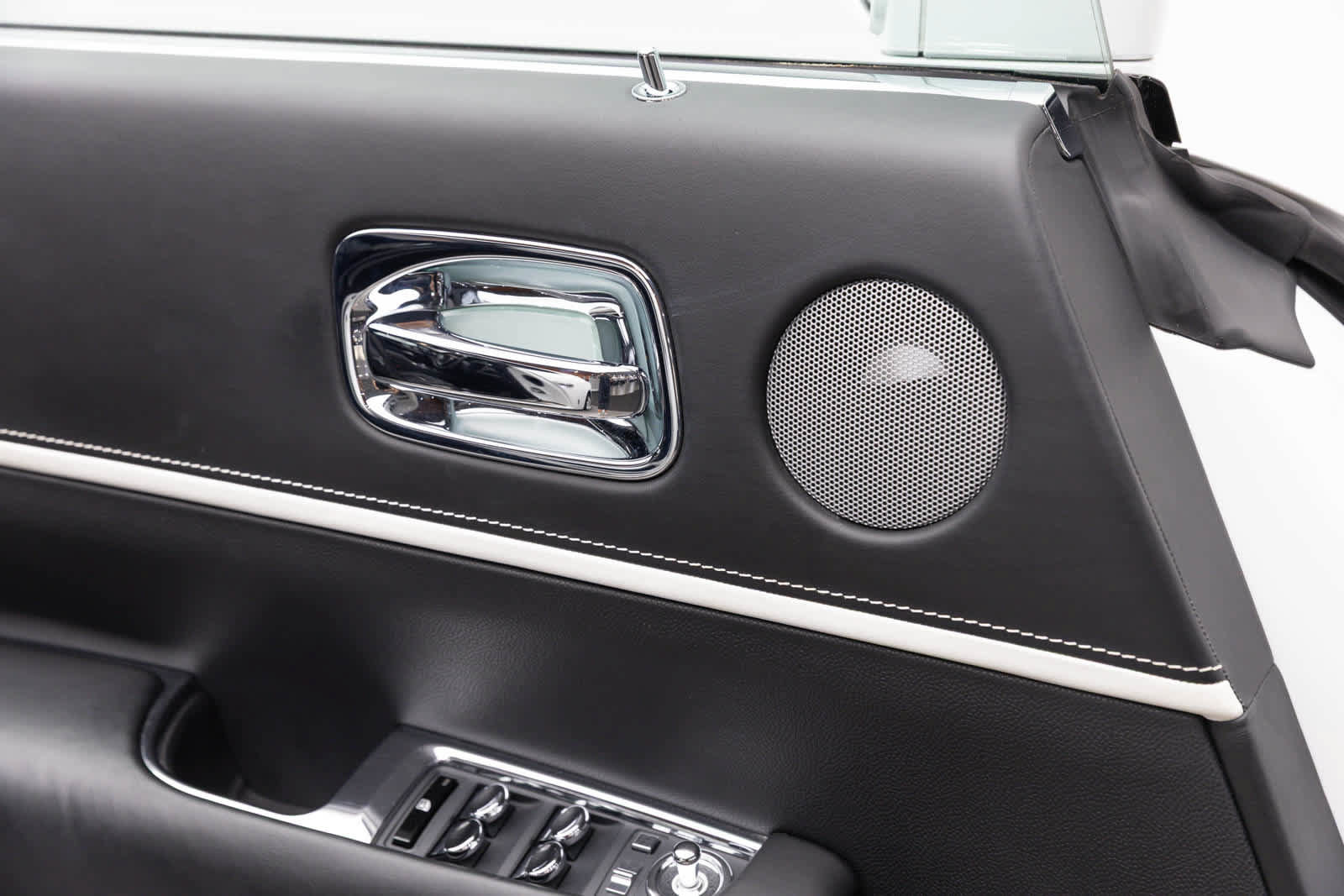 Certified 2018 Rolls-Royce Wraith RWD image 54