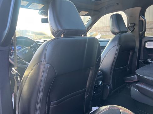 Used 2022 Ford Explorer ST-Line image 14