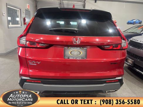 Used 2024 Honda CR-V Sport image 4