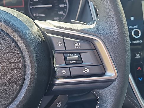 Certified 2025 Subaru Outback Limited AWD/4WD image 22