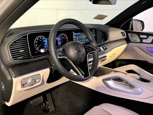 New 2026 Mercedes-Benz GLE 450 4MATIC Coupe image 9