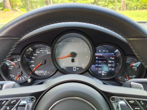 Certified 2017 Porsche 911 Carrera S RWD image 10