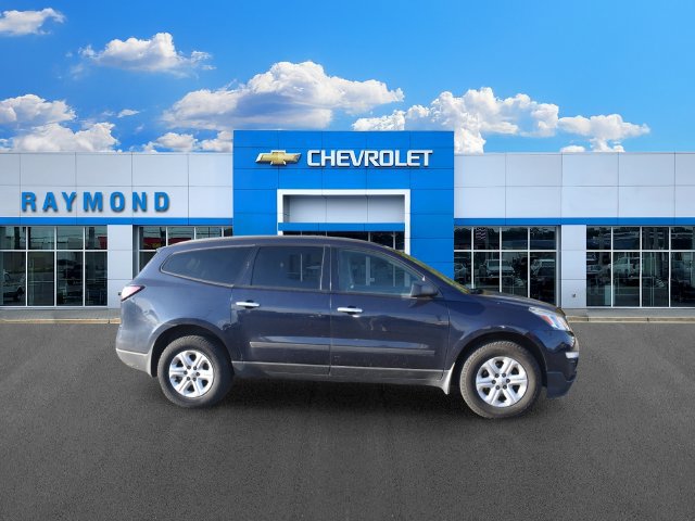 Used 2016 Chevrolet Traverse LS FWD image 2