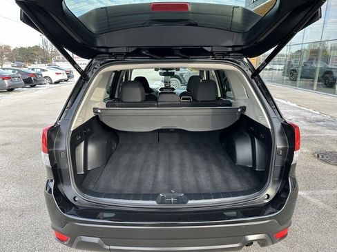 Used 2021 Subaru Forester Premium image 10