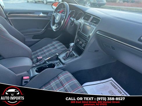 Used 2017 Volkswagen GTI Sport image 15