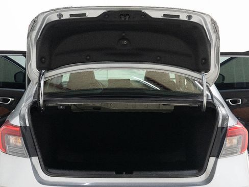 Used 2023 Honda Civic LX image 49