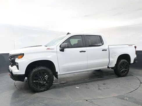 New 2026 Chevrolet Silverado 1500 Custom Trail Boss AWD/4WD image 2