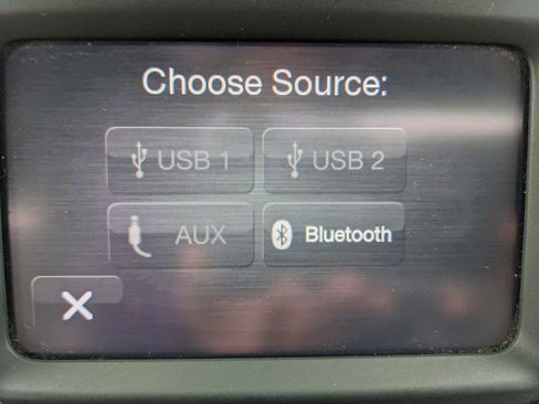 Used 2022 RAM 2500 Tradesman w/ Chrome Appearance Group image 27