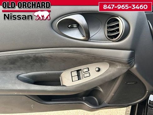 Used 2025 Nissan Z Performance w/ Floor Mat Package RWD image 10