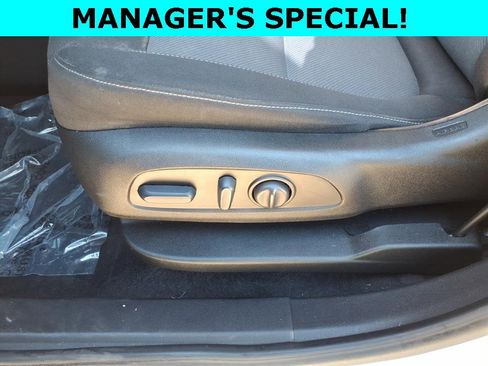 Used 2023 Chevrolet Blazer LT w/ Convenience Package image 19