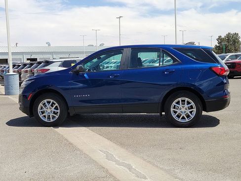 Used 2022 Chevrolet Equinox LS AWD/4WD image 6
