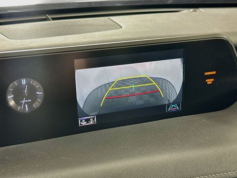 Used 2021 Lexus UX 250h AWD/4WD image 22