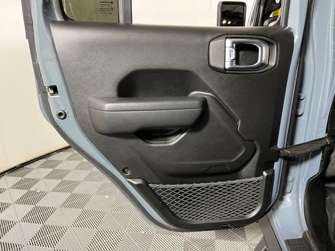 Used 2024 Jeep Wrangler Sport S image 24