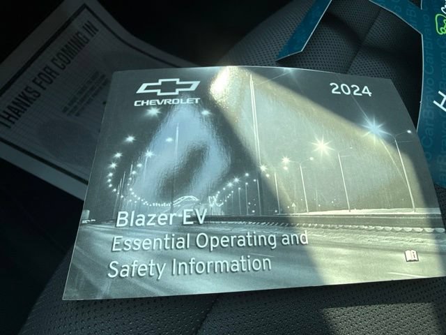 Certified 2024 Chevrolet Blazer EV LT AWD/4WD image 27