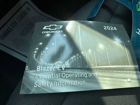 Certified 2024 Chevrolet Blazer EV LT AWD/4WD image 27
