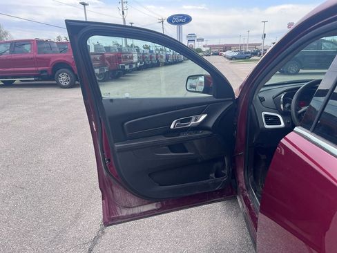 Used 2016 GMC Terrain SLE FWD image 11