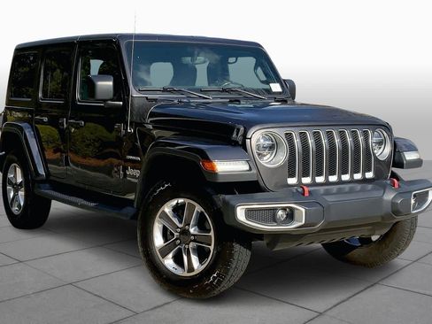 Used 2020 Jeep Wrangler Unlimited Sahara image 3