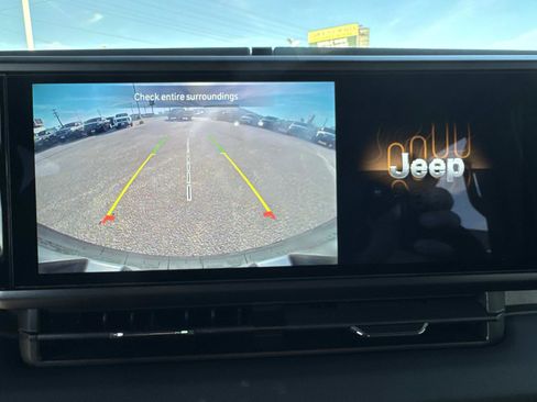 Used 2024 Jeep Wrangler Sahara w/ Safety Group image 28