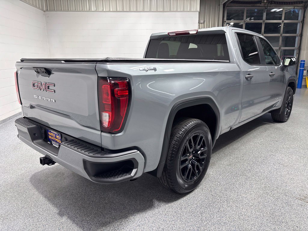 Used 2024 GMC Sierra 1500 Pro w/ Graphite Edition AWD/4WD image 7