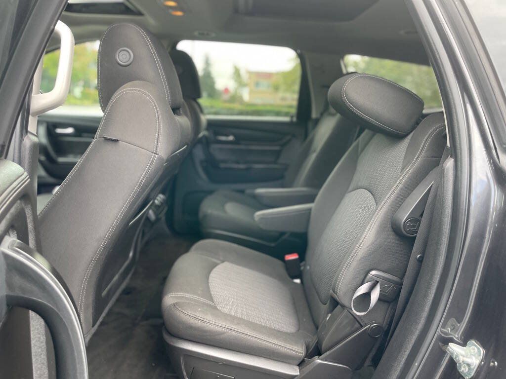 Used 2016 Chevrolet Traverse LT w/ True North Edition AWD/4WD image 13