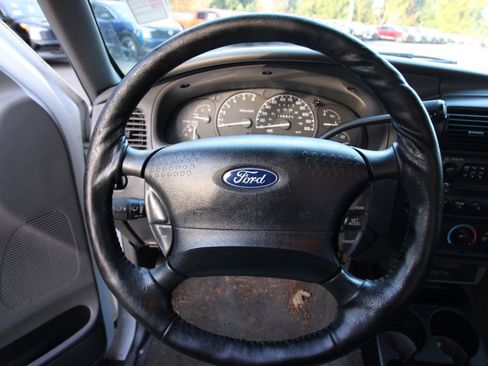 Used 2002 Ford Ranger 2WD SuperCab image 13