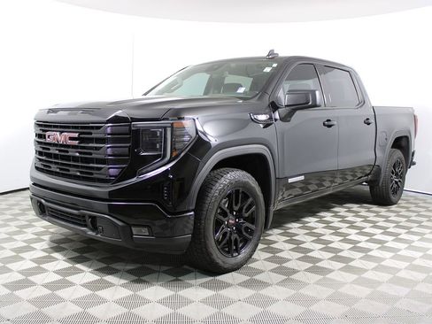 Used 2024 GMC Sierra 1500 Elevation w/ X31 Off-Road Package image 3