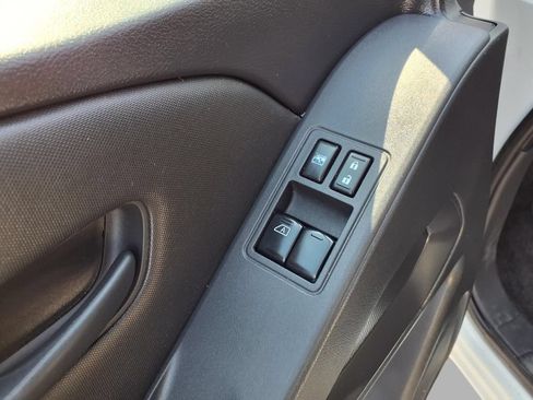 Used 2024 Nissan Frontier S w/ Technology Package RWD image 21