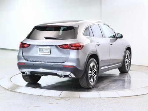 Certified 2025 Mercedes-Benz GLA 250 4MATIC image 11